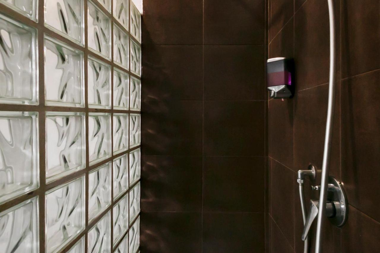 Hotel Dm69 - Termini Monti Crossroads Rom Exterior foto