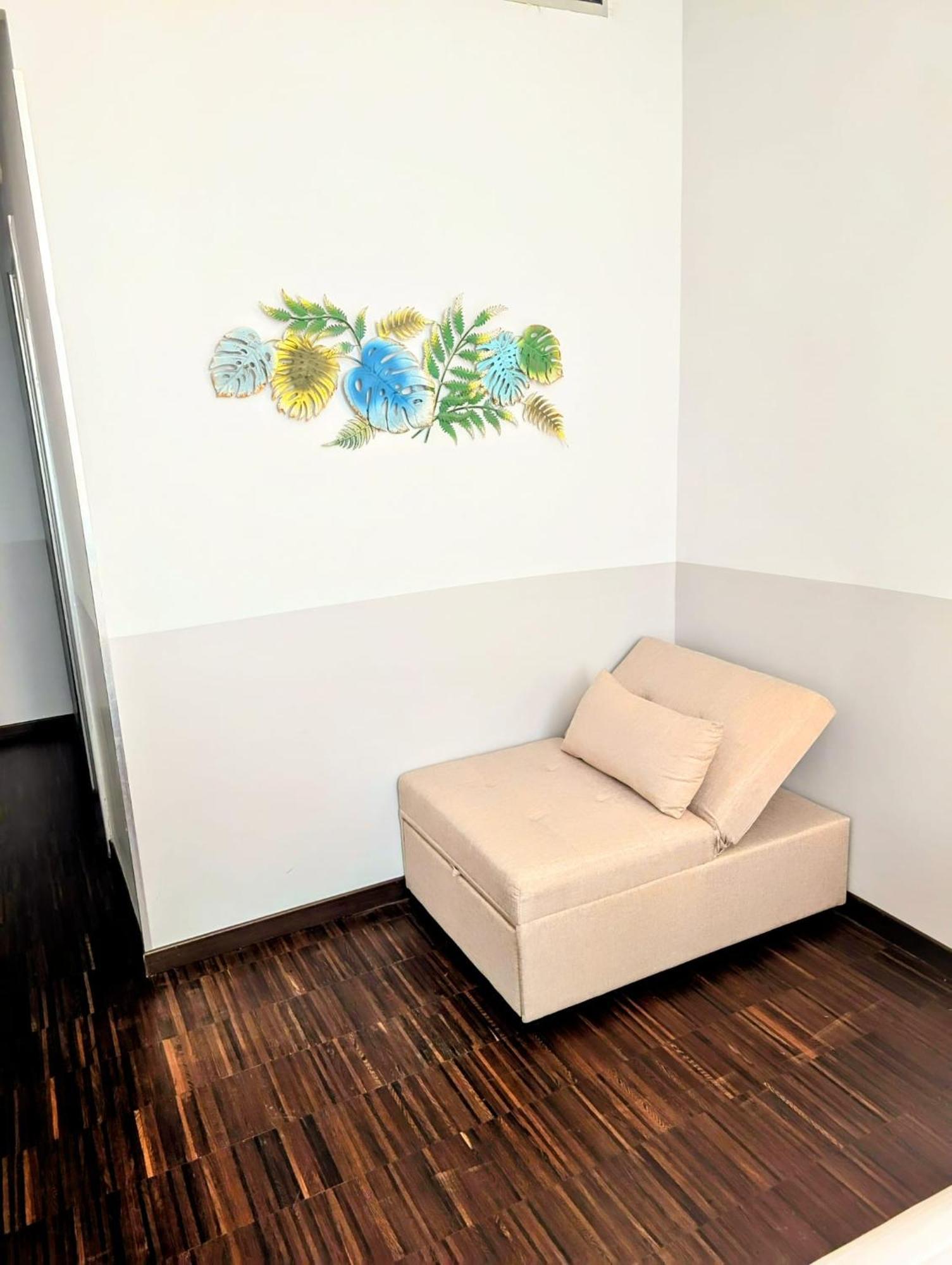 Hotel Dm69 - Termini Monti Crossroads Rom Exterior foto